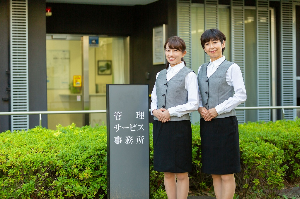 マンション内の窓口スタッフ